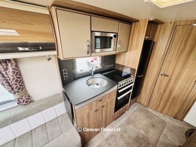 Swift Conqueror 480 2018 (Trade) image 7
