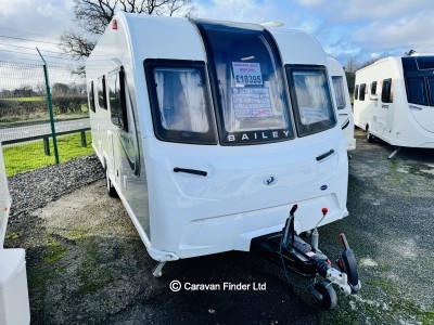 Used Bailey Phoenix Plus 640 2022 touring caravan Image