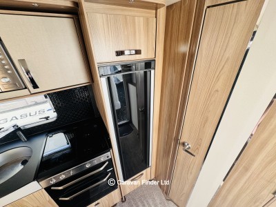 Swift Elegance 480 2020 (Trade) image 9