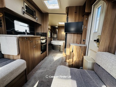 Swift Challenger 645 2018 (Trade) image 12