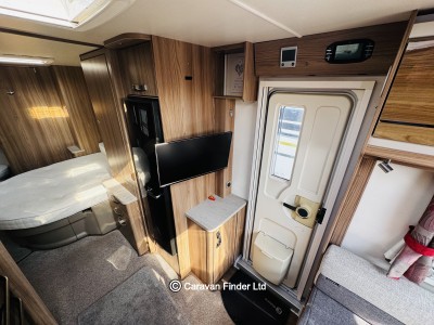 Swift Challenger 645 2018 (Trade) image 7