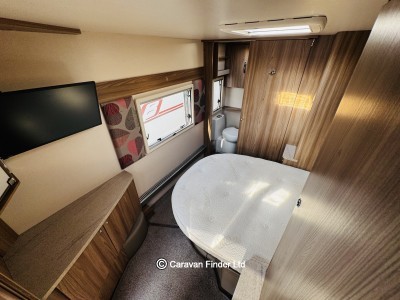Swift Challenger 645 2018 (Trade) image 8