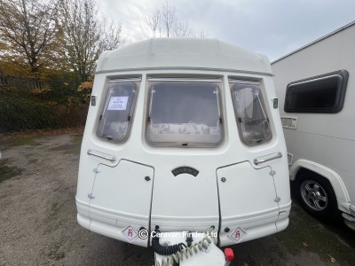 Used Vanroyce 470 ETL 1996 touring caravan Image