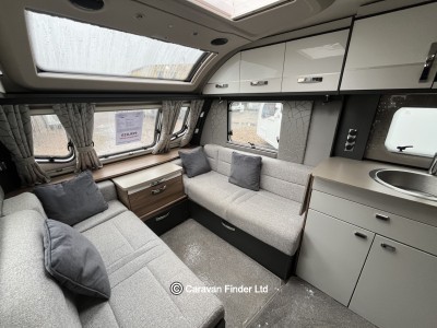 Swift Conqueror 560 2022 (Trade) image 3