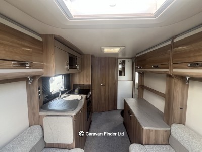 Swift Platinum Fairway 480 2020 (Trade) image 5