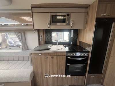 Swift Platinum Fairway 480 2020 (Trade) image 6