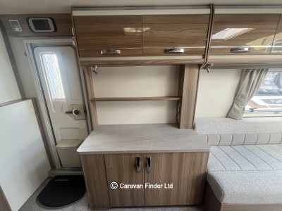 Swift Platinum Fairway 480 2020 (Trade) image 7