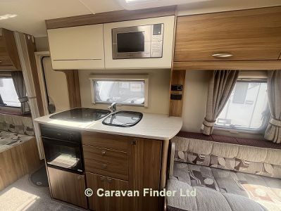 Elddis Sanremo 435 2015 (Trade) image 6