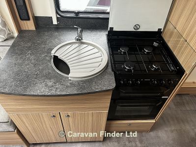 Bailey Phoenix Plus 644 2022 (Trade) image 5