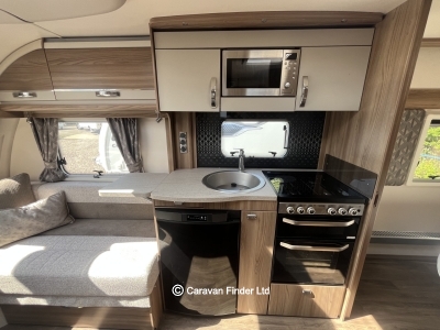 Swift Challenger X 880 2021 (Trade) image 7