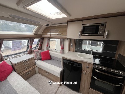 Swift Challenger 580 2018 (Trade) image 4