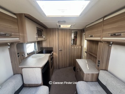 Swift Challenger Sport 442 2015 (Trade) image 8