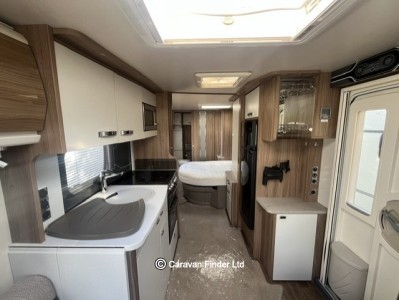 Swift Elegance 645 2015 (Trade) image 8