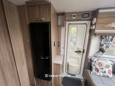 Swift Fairway Platinum 635 2018 (Trade) image 7