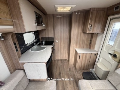 Swift Challenger Hi-Style 560 2018 (Trade) image 8