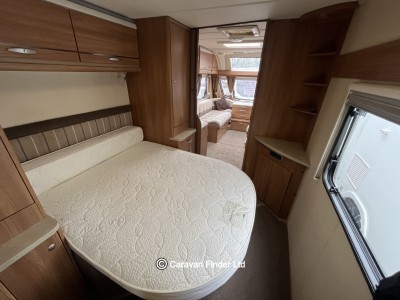 Swift Fairway 584 2012 (Trade) image 9