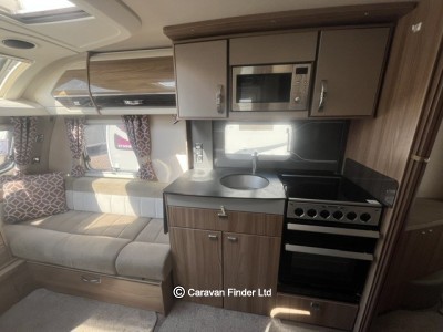 Swift Conqueror 645 2018 (Trade) image 4