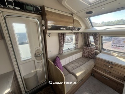 Swift Conqueror 645 2018 (Trade) image 6