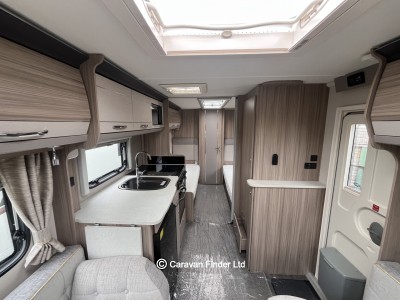 Coachman Acadia 565 Platinum 2020 (Trade) image 7