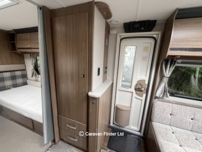 Coachman VIP Vogue 565 2017 (Trade) image 6