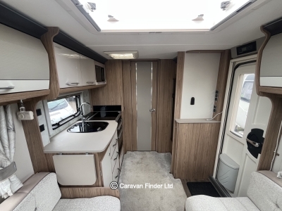 Coachman Laser 665 2019 (Trade) image 7
