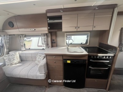 Elddis Affinity 554 2017 (Trade) image 4
