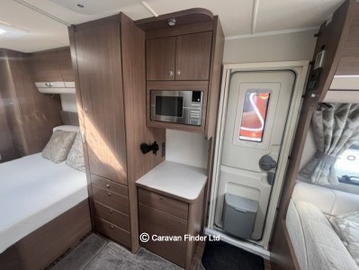 Elddis Affinity 554 2017 (Trade) image 6