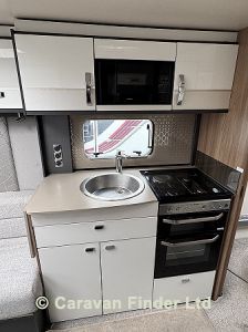 Swift Conqueror 580 2022 (Trade) image 7