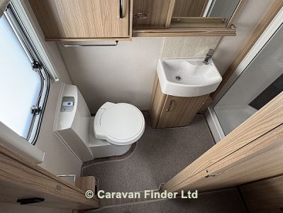 Coachman Vision 575 2018 (Trade) image 11