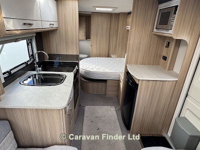 Coachman Vision 575 2018 (Trade) image 5