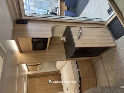 Bailey Phoenix Plus 644 2022 (Trade) image 6