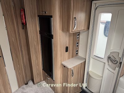 Swift Elegance Grande 835 2022 (Trade) image 8