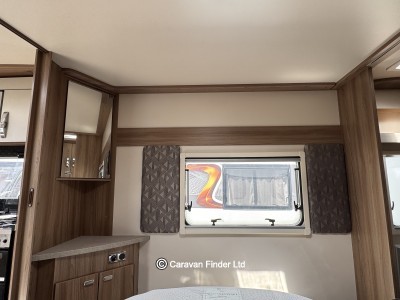 Swift Challenger X 880 2022 (Trade) image 10