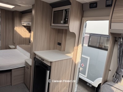 Coachman Acadia 575 2021 (Trade) image 8