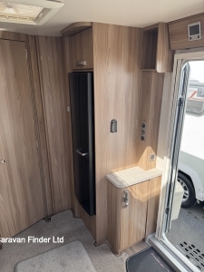 Swift Challenger 635 