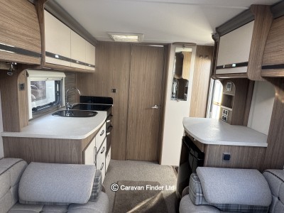 Coachman VIP 460 2016 (Trade) image 5