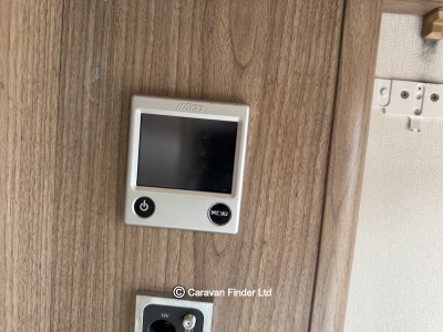 Coachman VIP 575 2016 (Trade) image 8