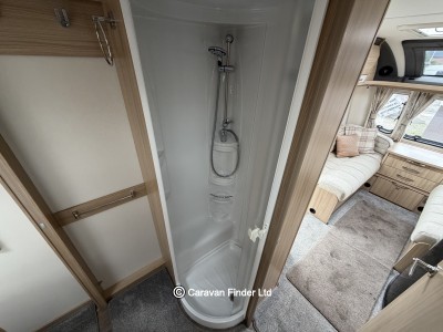 Coachman Vision 545 