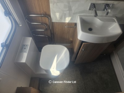 Coachman VIP 675 2018 (Trade) image 9