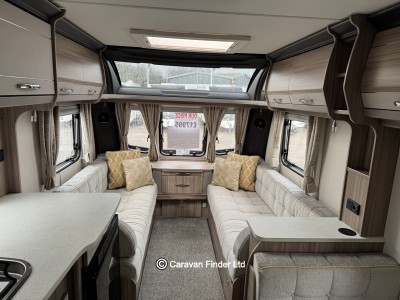 Coachman Acadia 520 (Platinum Edition) 2020 (Trade) image 4