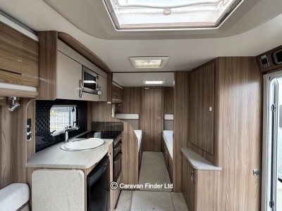 Swift Challenger X 865 Lux  Pack 