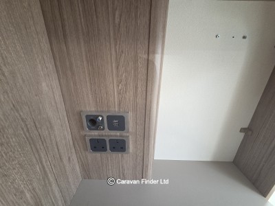 Coachman VIP 575 2020 (Trade) image 8