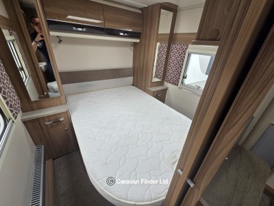 Swift Conqueror 650 2018 (Trade) image 11