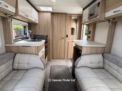 Coachman Vision 450 2018 (Trade) image 5