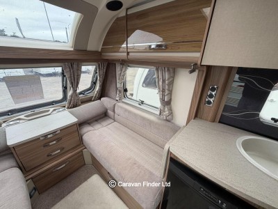 Swift Challenger 560 