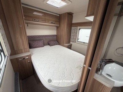 Swift Challenger 560 