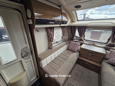 Coachman Conqueror 580 2018 (Trade) image 4