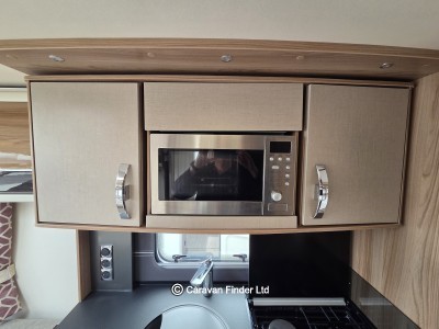 Coachman Conqueror 580 2018 (Trade) image 8