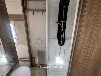 Swift Challenger 560 