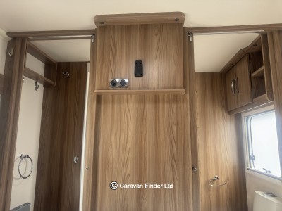 Swift Challenger 560 